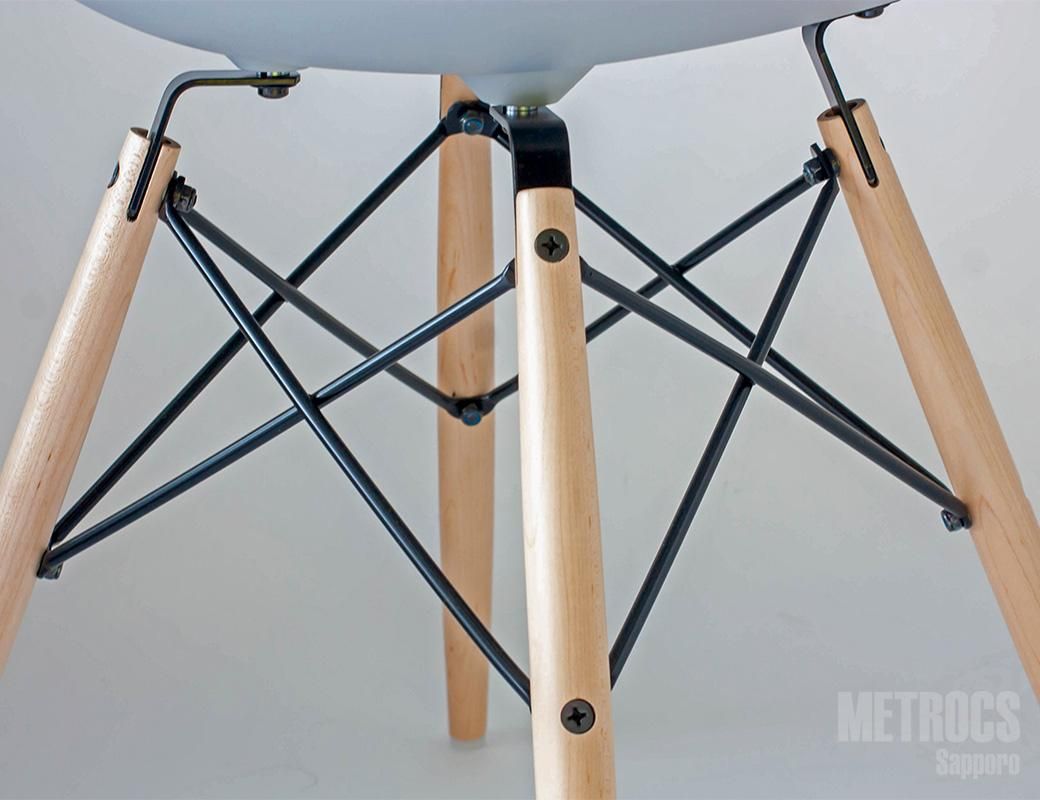 イームズ・プラスチックシェルチェア DSW | ハーマンミラー