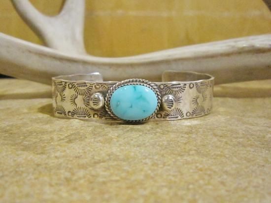 Sonny Spruce スタンプワーク ターコイズバングル - Laid back(レイド