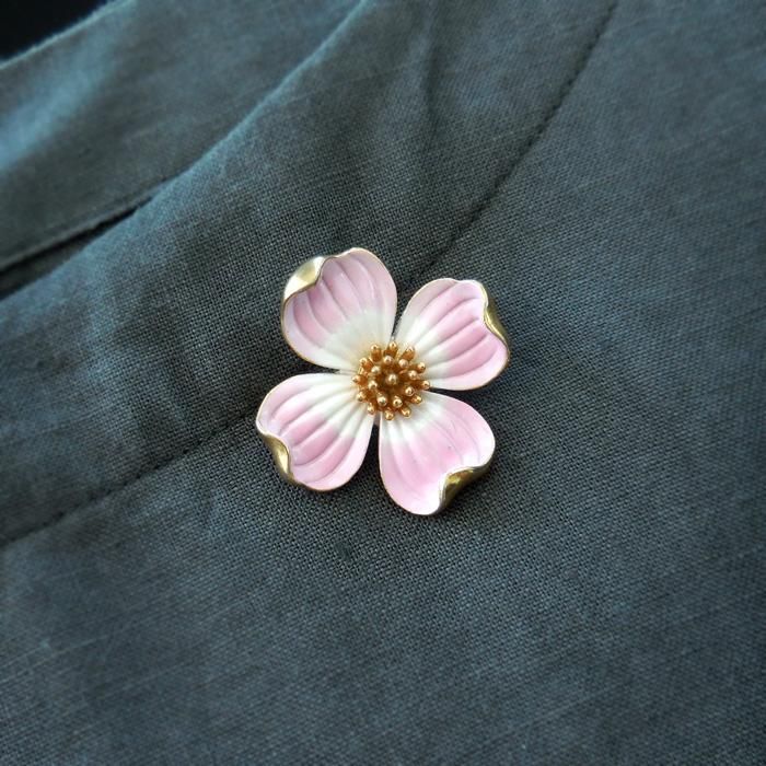 TRIFARI（トリファリ）☆桜ピンク色 ハナミズキのヴィンテージ