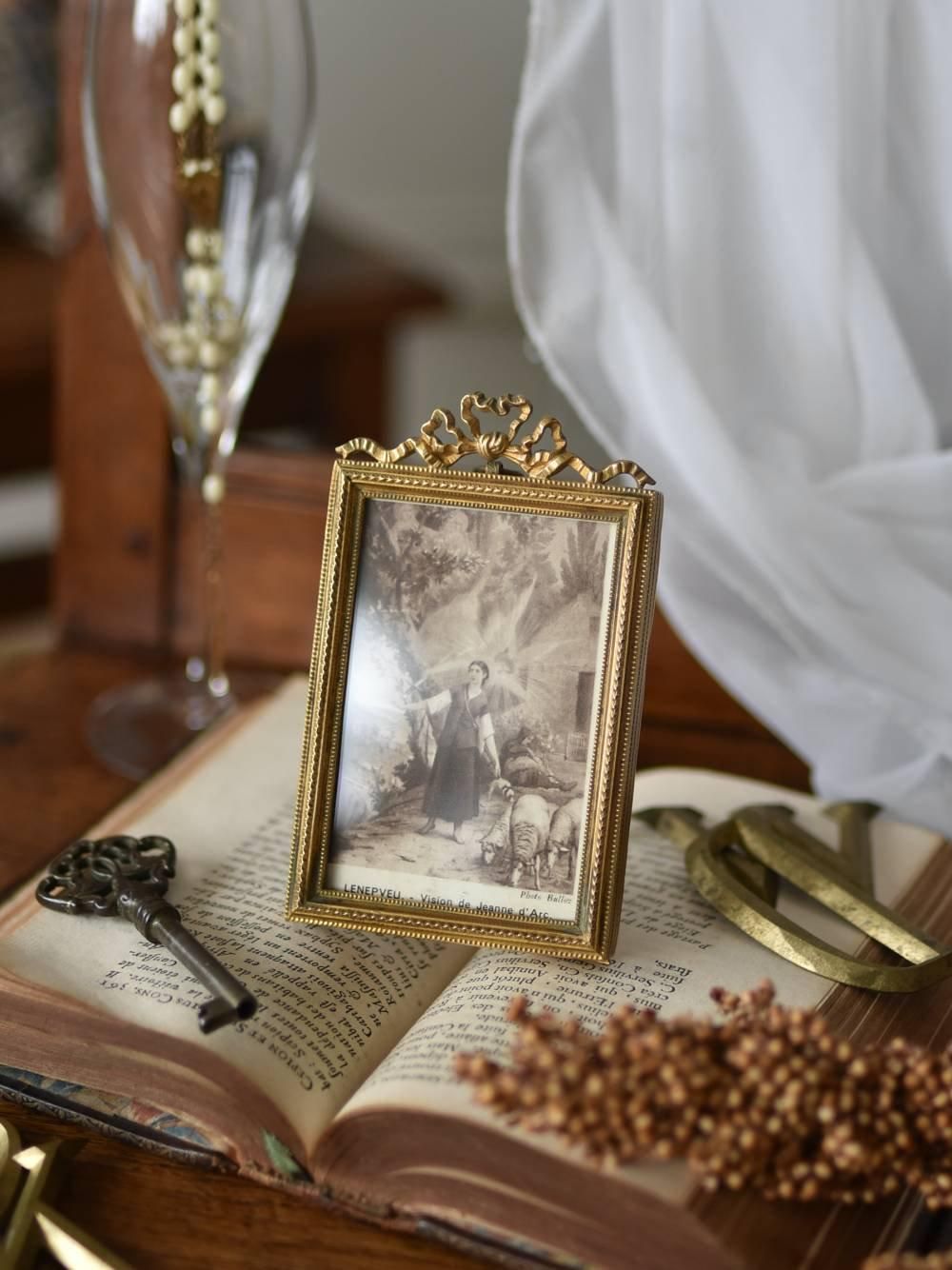 フォトフレーム.リボン3 フランス アンティーク 卓上ディスプレイ