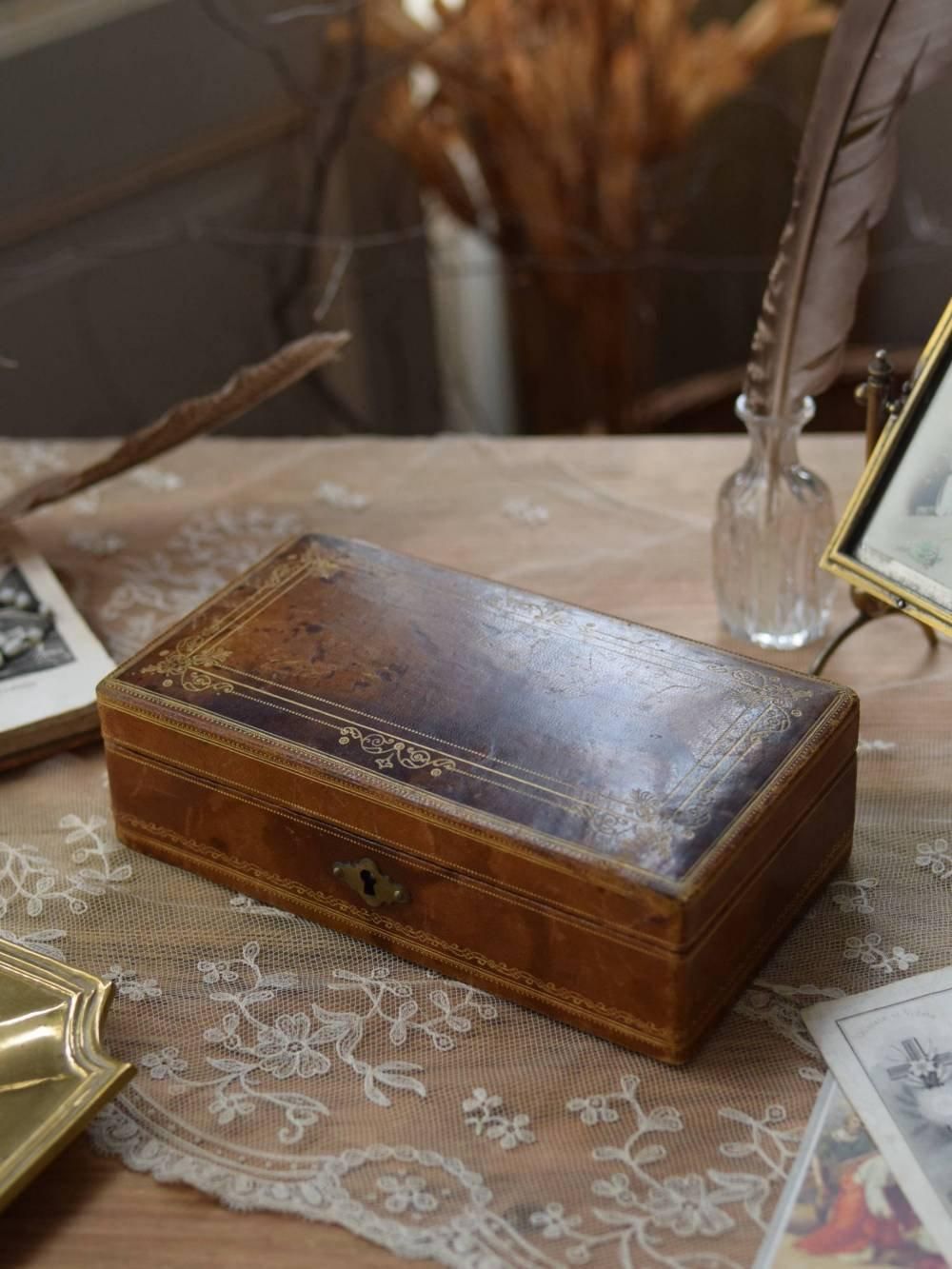 レザージュエリーボックス フランス雑貨 本革 ディスプレイ