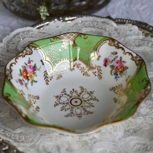 コールポート 1920年代 バットウィング グリーン 小皿をイギリス