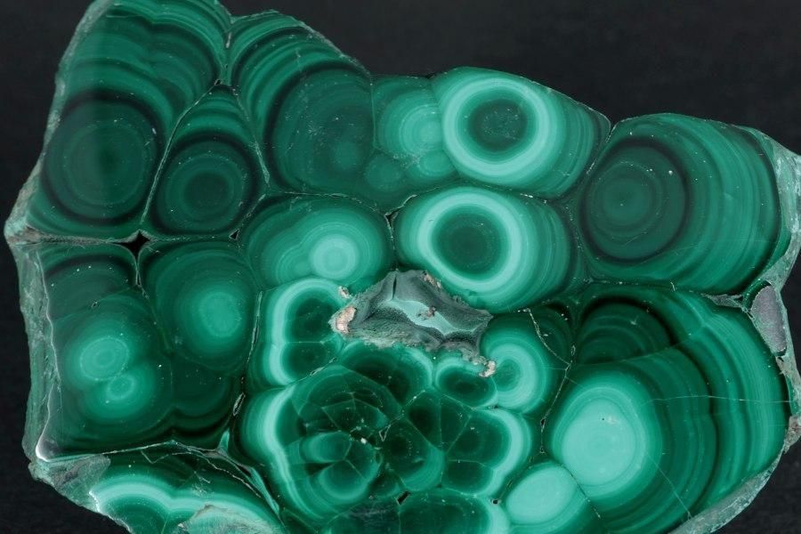 マラカイト (孔雀石) 原石 二面磨き 99g｜天然石 原石 通販キラリ石