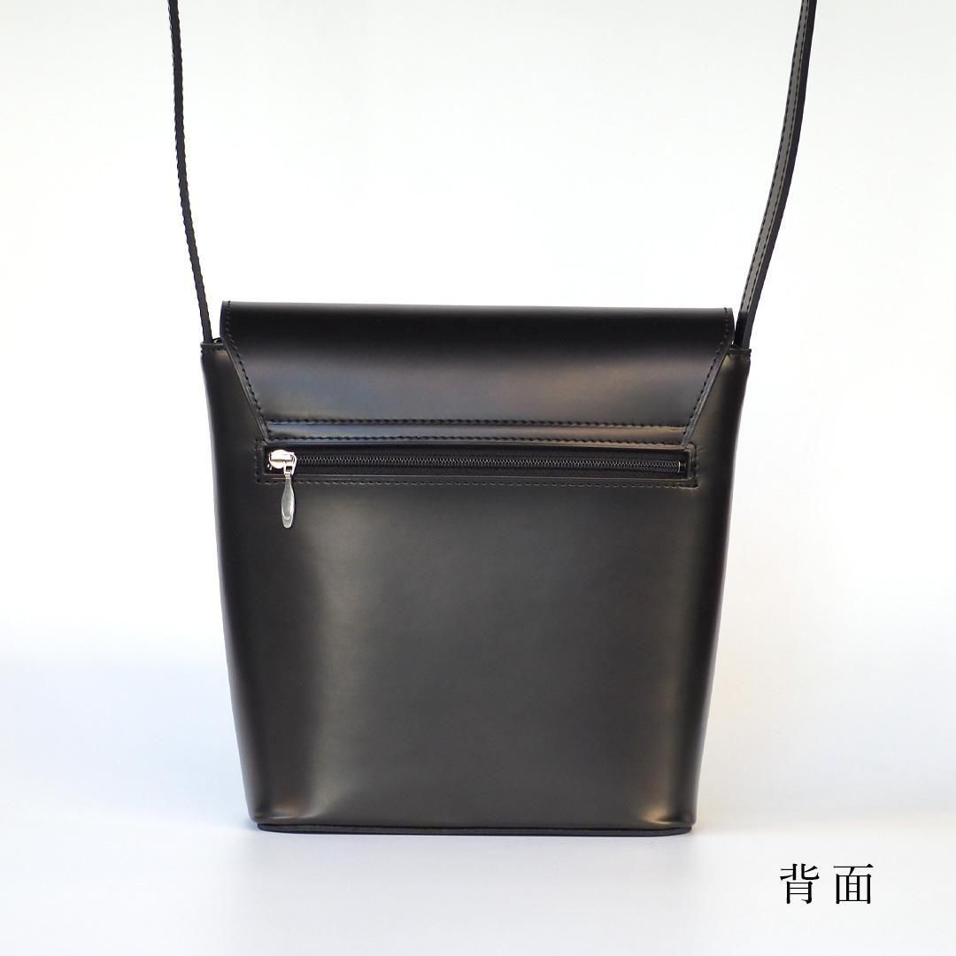 日本製のトラディショナルなバッグ｜革財布の山藤オンラインショップ