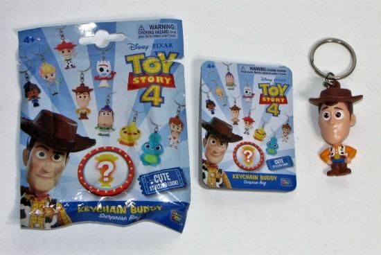 トイ・ストーリー キーホルダー Keychain Buddy Surprise Bag (Woody