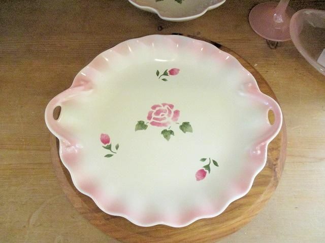 マニーローズ 陶器ペタル プレート - 「フランス雑貨マニー