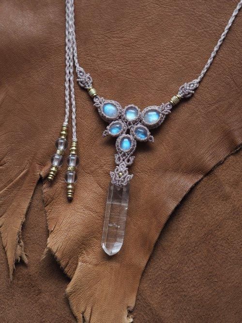マクラメ編みネックレス ヒマラヤ水晶＆ムーンストーン STONES SPIRIT