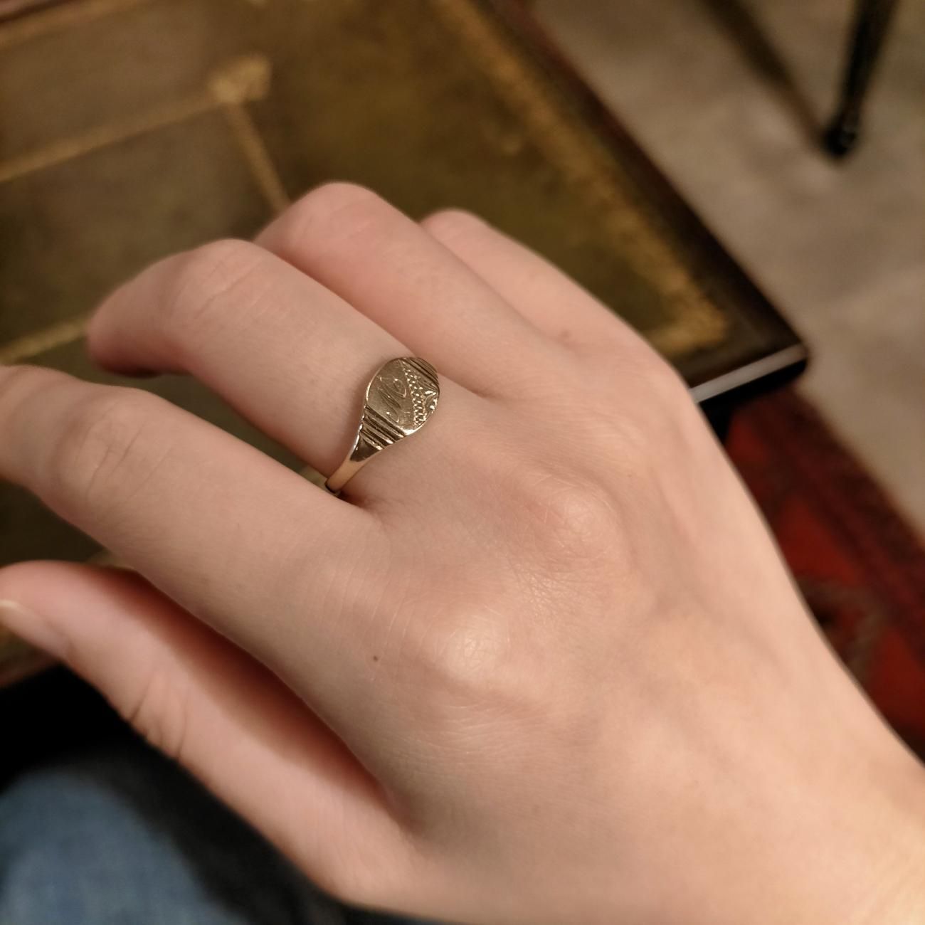 英国イギリス1960年製造ヴィンテージ印台彫刻イニシャルMシグネット