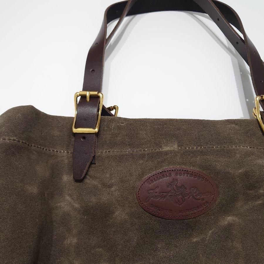 フロストリバーのバザートートバッグです。今では珍しくなったアメリカ