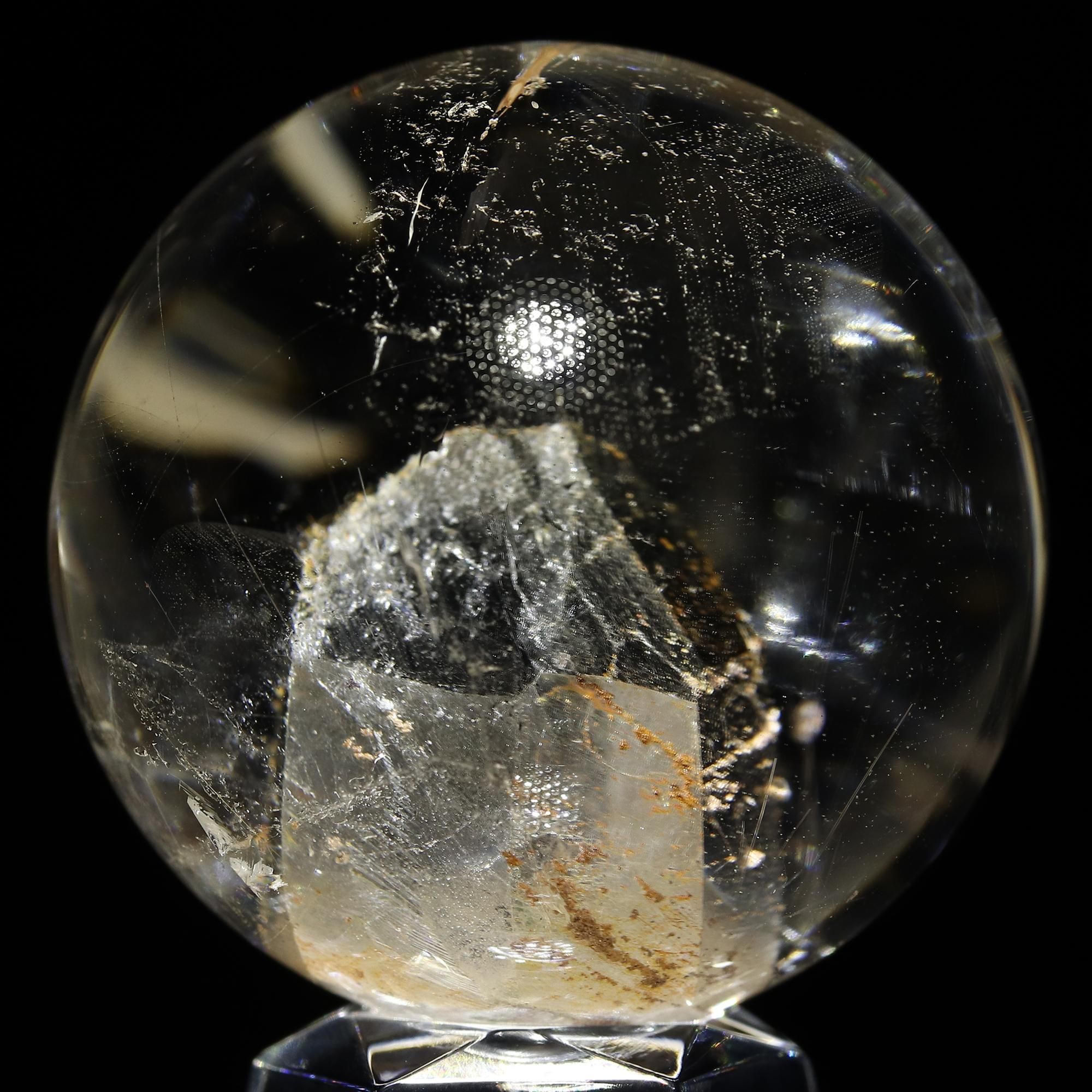 超入手困難/これぞ貫入水晶!/見応えのある大きな水晶ポイントを内包