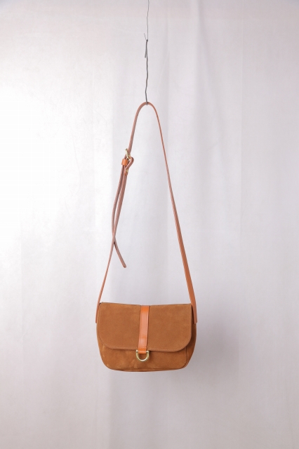 MIMI BERRY（ミミ・ベリー）｜ZOE - SMALL MAGLOCK BAG（Tan suede