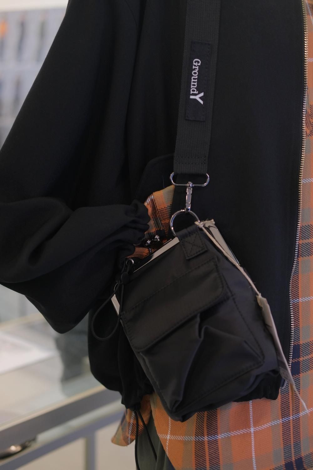 Ground Y [グラウンドワイ] Mini Clasp Shoulder Bag＜がま口ミニ