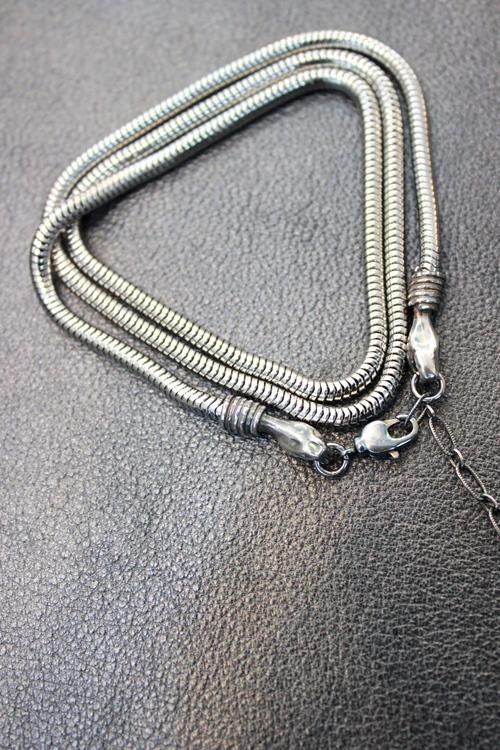 L'Arc～en～Ciel hyde氏着用] gunda [ガンダ] STEALTH BRACELET