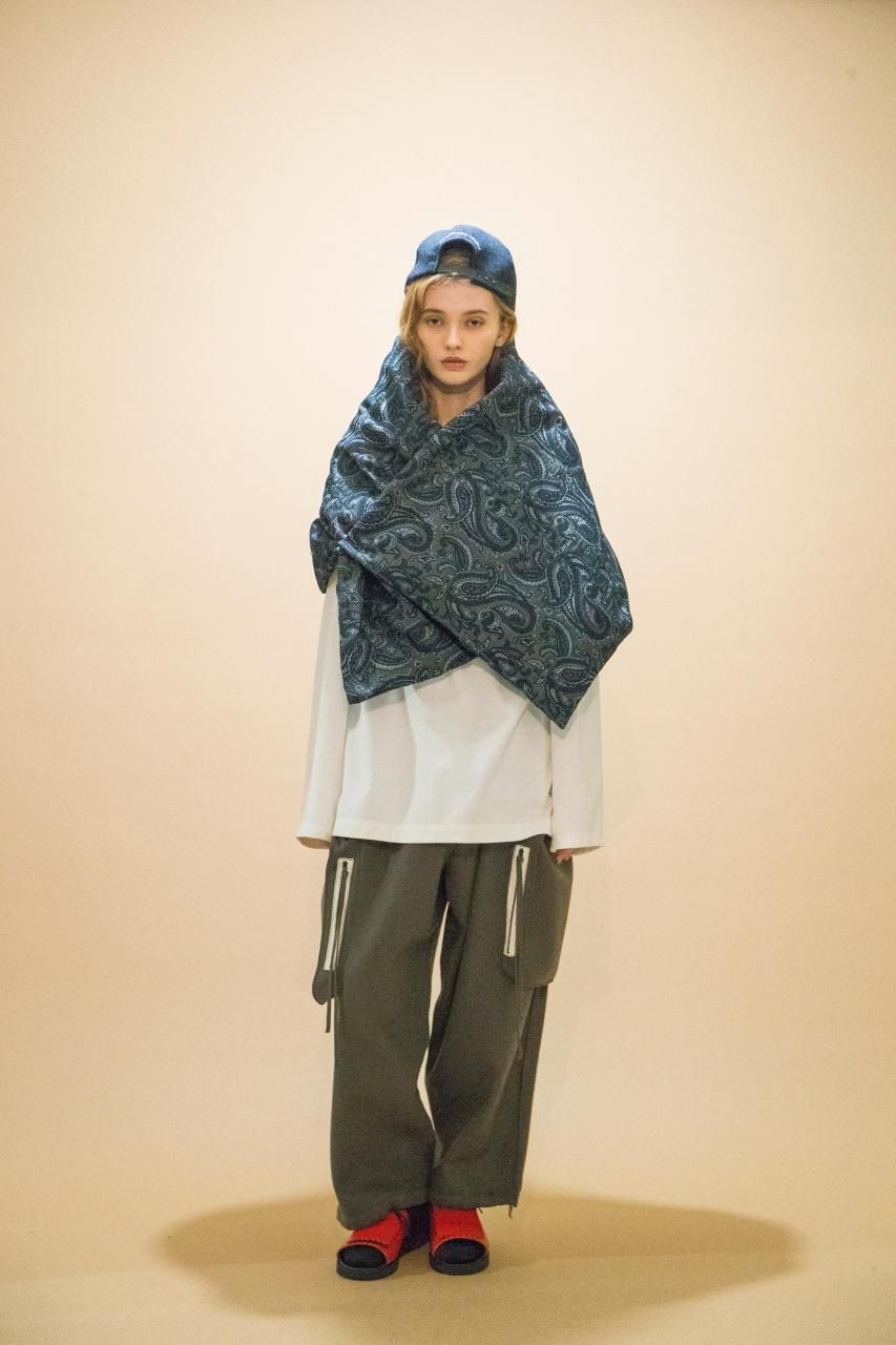 My Beautiful Landlet ペイズリージャカードビッグダウンマフラー Navy