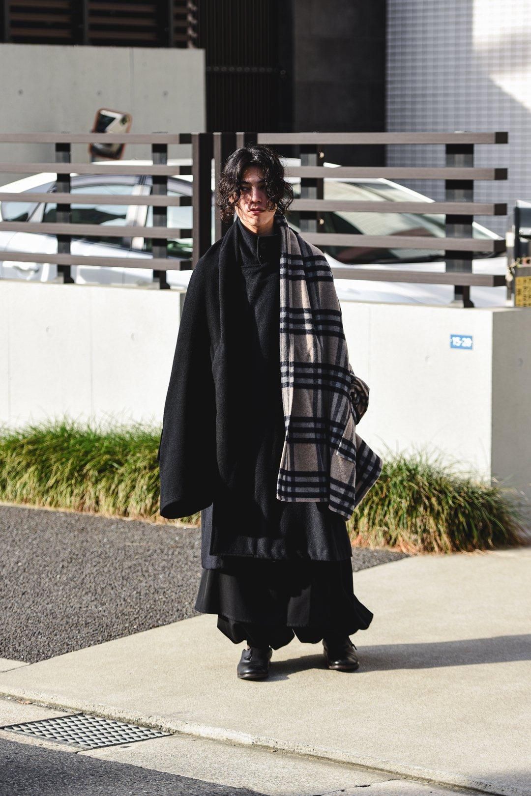 VOAAOV ウールモッサビッグストール Black×Beige Check - BISHOOL