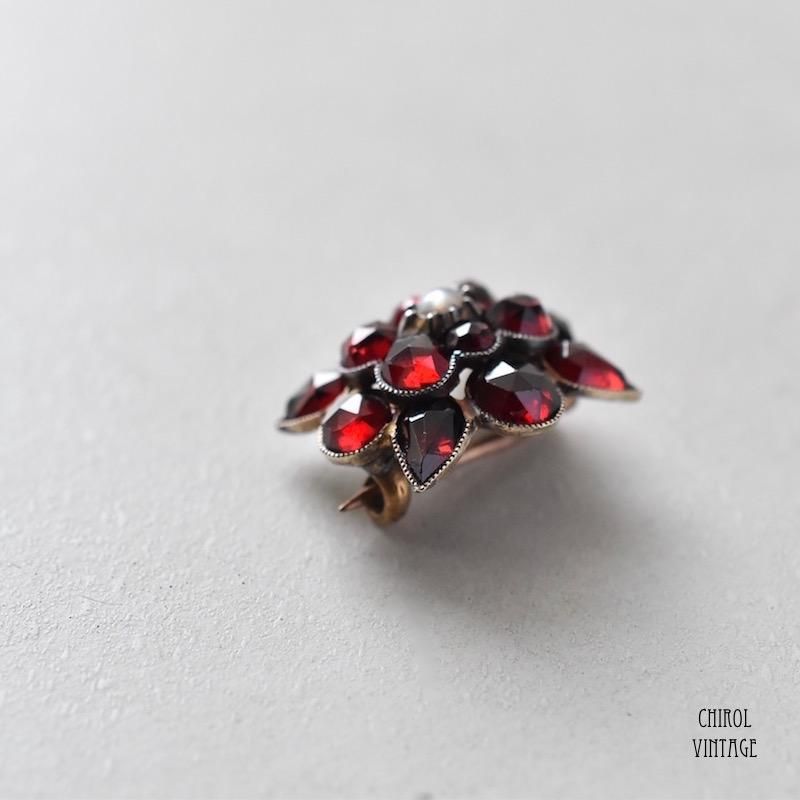 ボヘミアンガーネットxシードパール リトルブローチ - CHIROL VINTAGE