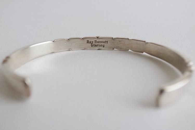 Navajo Bangle Ray Bennett - album. ミッドセンチュリーのデザインを