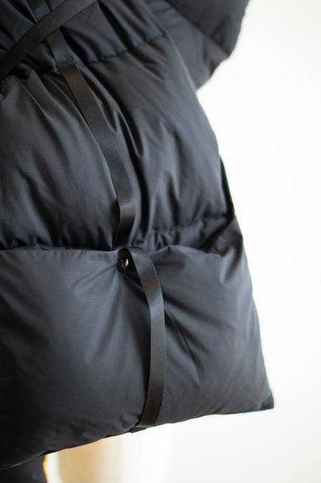 CMF OUTDOOR GARMENT 「DOWN MUFFLER - ダウンマフラー」 - BUNTEN