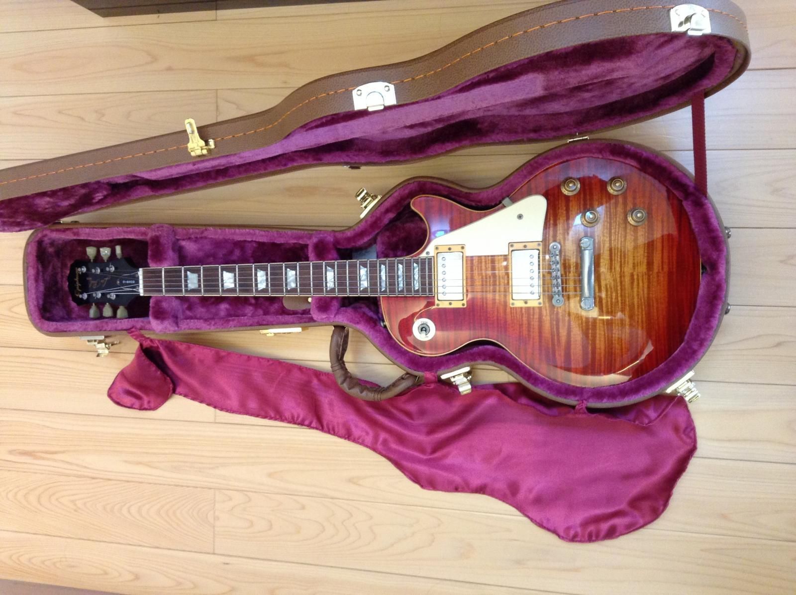 ｴﾋﾟﾌｫﾝbyｷﾞﾌﾞｿﾝ/EpiphonebyGbson Les Paulトラ目RS - C・I・K