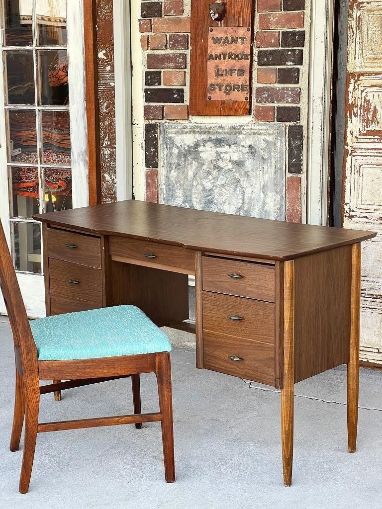 テーブル - アンティーク、ビンテージ、インダストリアル、ミッド