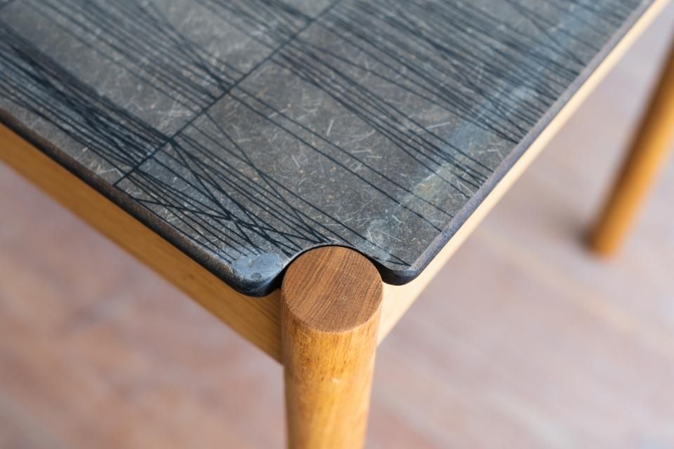 Jorgen Baekmark C44 テーブル | 北欧家具 haluta (ハルタ)