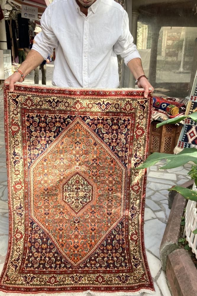 オールド絨毯/イラン・ビジャール/トライバルラグ約131×87cm - 手織り