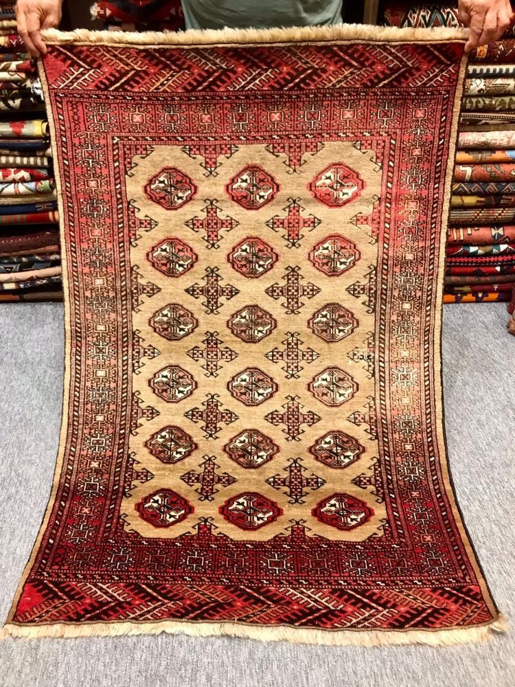 オールド絨毯/トルクメン・ブハラ/トライバルラグ約140×96cm - 手織り