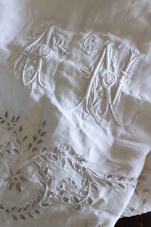 フランスアンティークリネンシーツ | 上質なモノグラム刺繍 - フランス