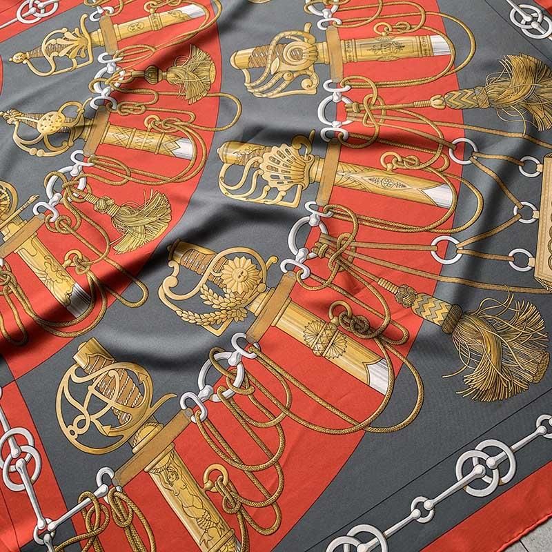 エルメススカーフ Hermes カレ90 Cliquetis シルクスカーフ オレンジ