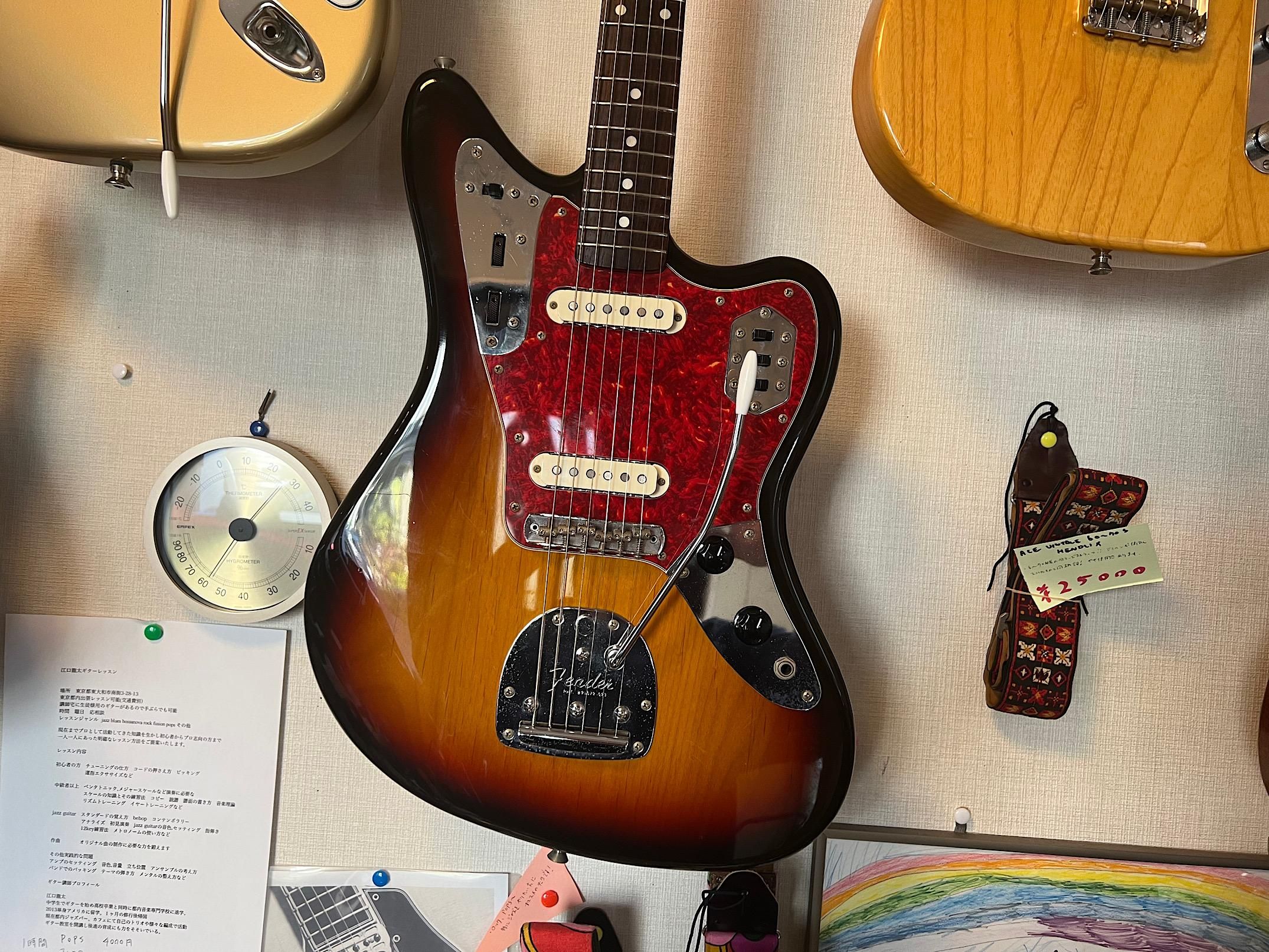 FENDER J JG66-85 90年代後半製のフェンダージャパン製ジャガーです