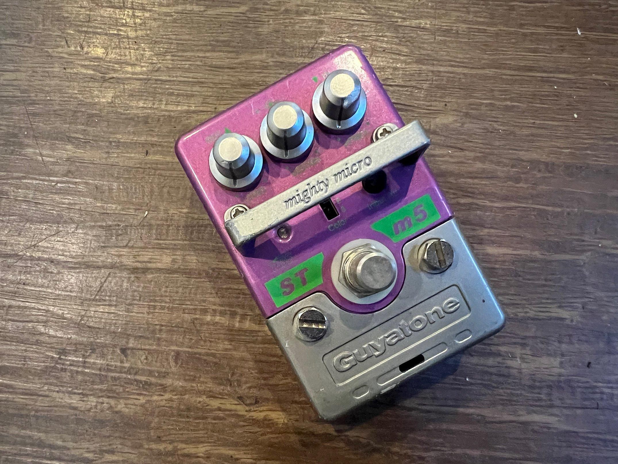 GUYATONE STm5 グヤトーンマイティマイクロシリーズのコンプレッサー