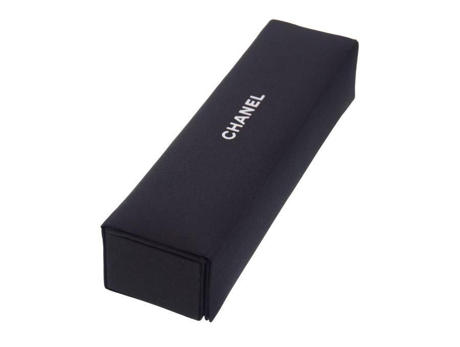 シャネル ノベルティ ハードケース リップグロスポーチ ミラー付き