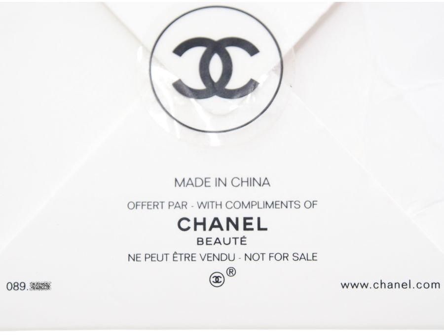 シャネル ノベルティ カメリア 刺繍チャーム LA COLLECTION ココマーク