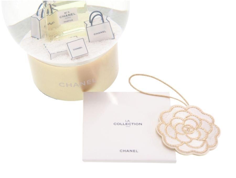 Chanel バス カメリアモチーフバッグチャーム ✨シャネル✨ バス