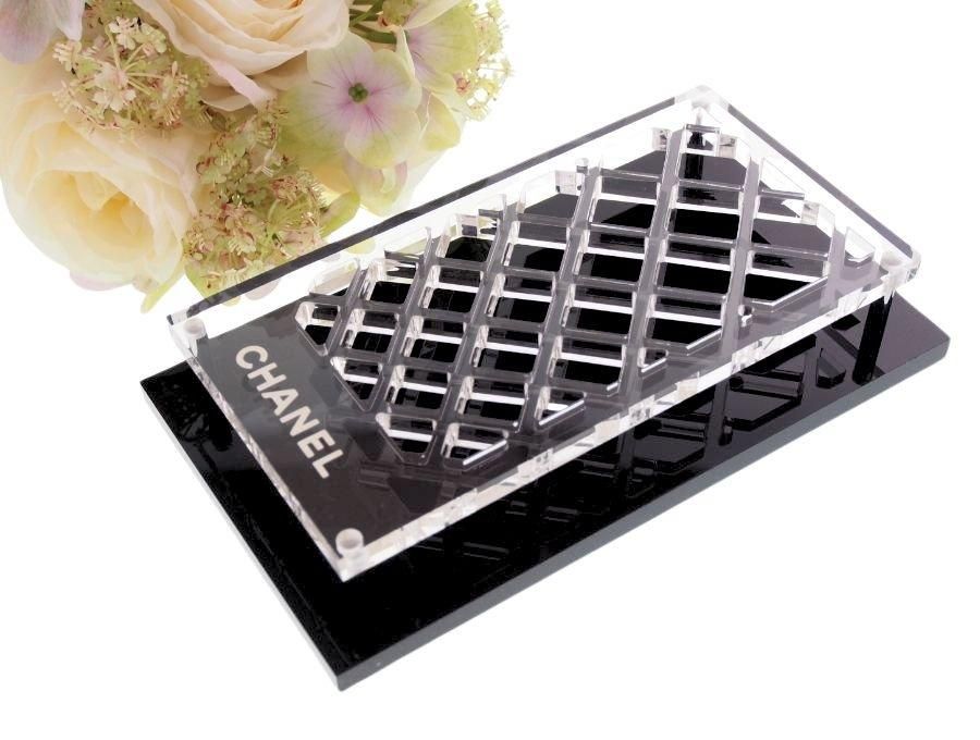 シャネル ノベルティ コスメスタンド アクリルケース 32マス 収納