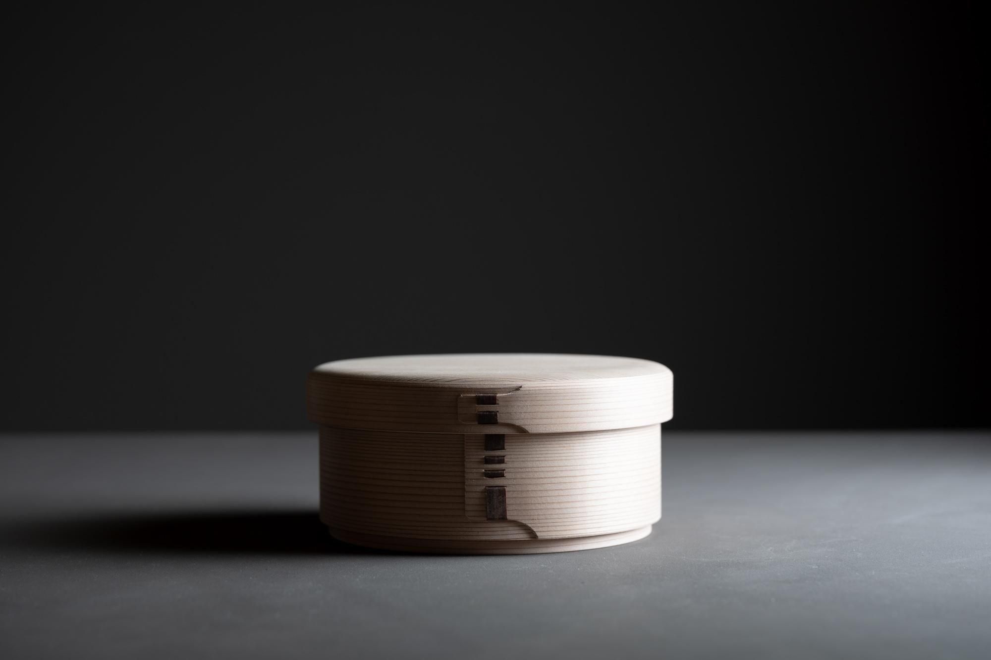 丸弁当箱（五寸）｜曲げわっぱ｜柴田慶信商店｜紡ぎ舎（つむぎや）