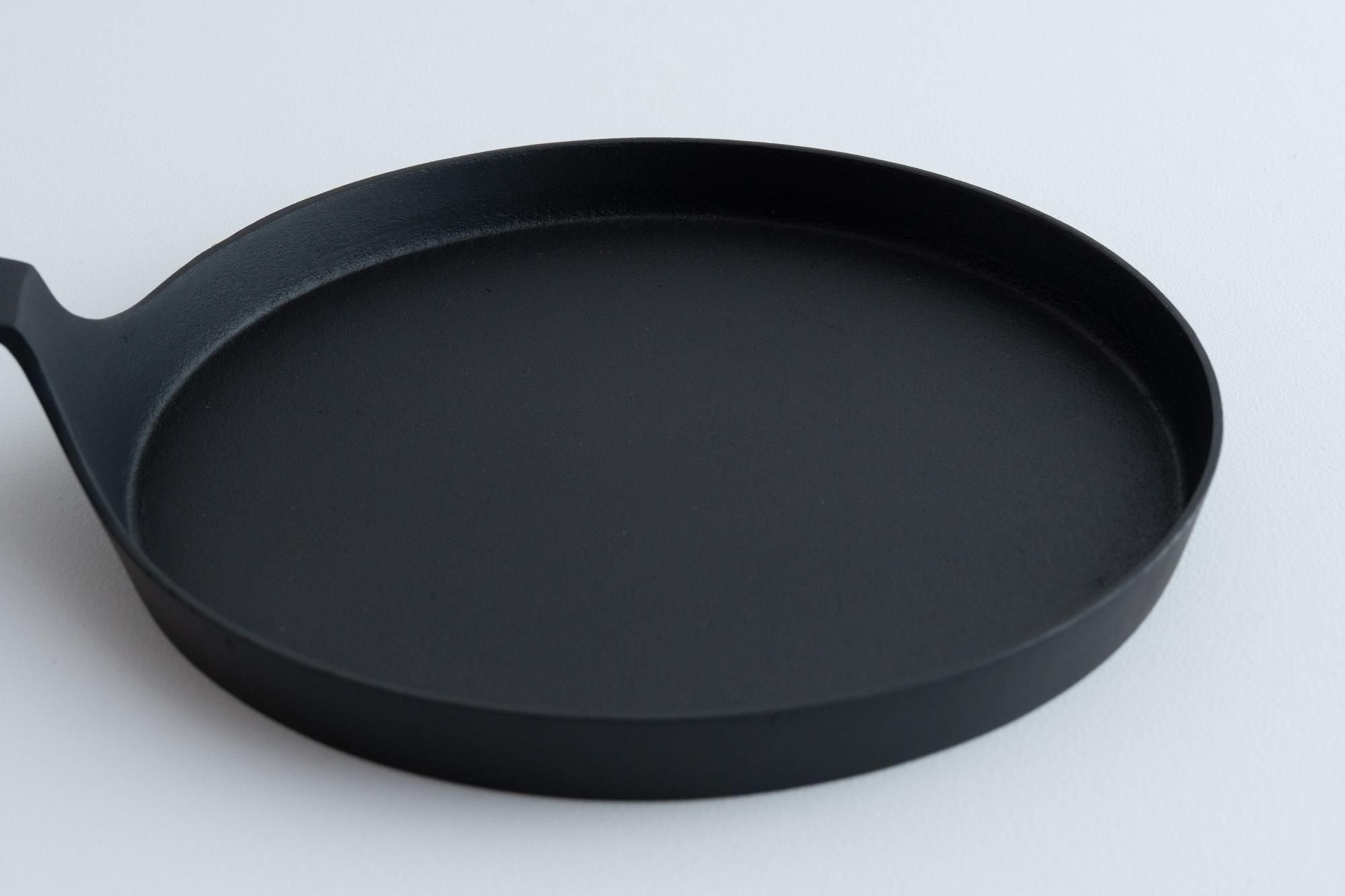 シャロウパン｜釜定｜盛岡南部鉄器｜紡ぎ舎（つむぎや）