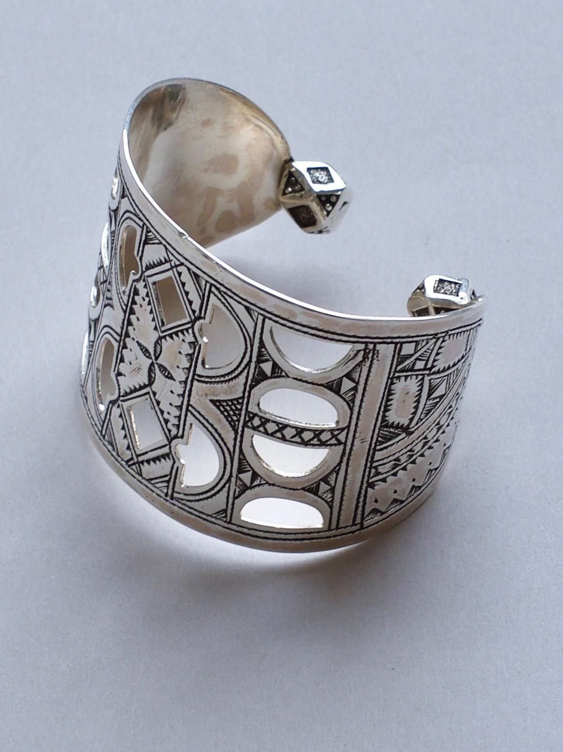 Touareg Silver トゥアレグシルバーのアイテムを取り扱う公式通販