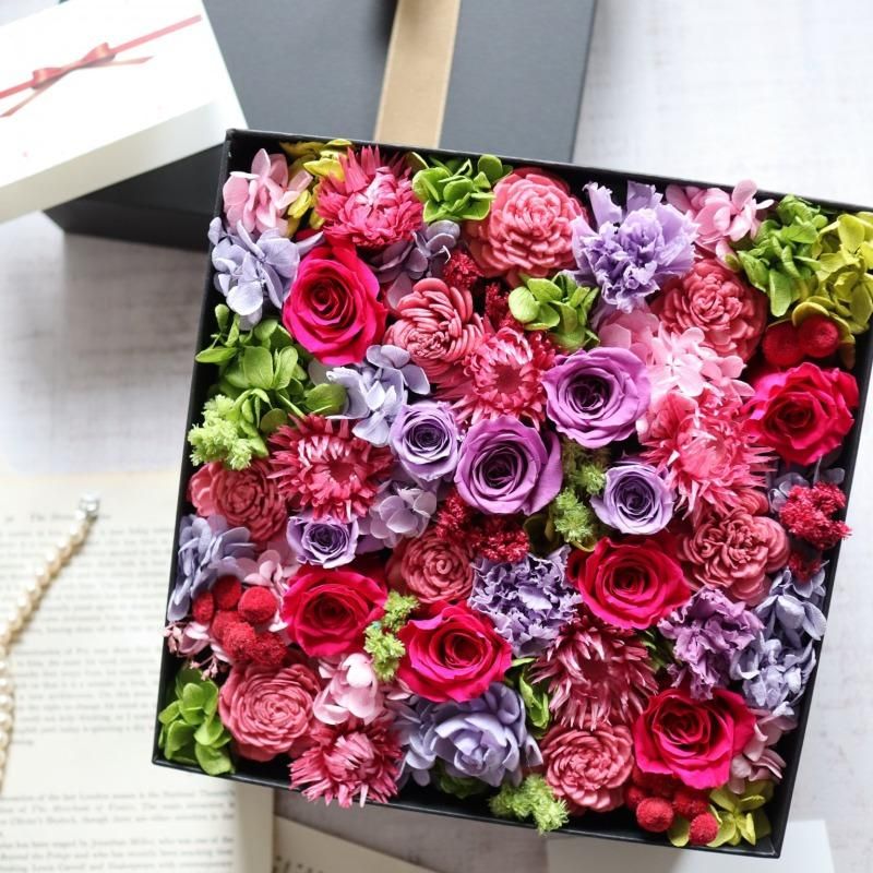 プリザーブドフラワー ボックス（ゴージャス LLサイズ）サムライフラワー