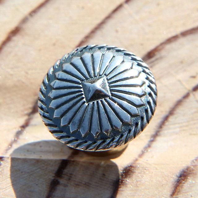 サンバースト ラウンド シルバーコンチョボタン13mm