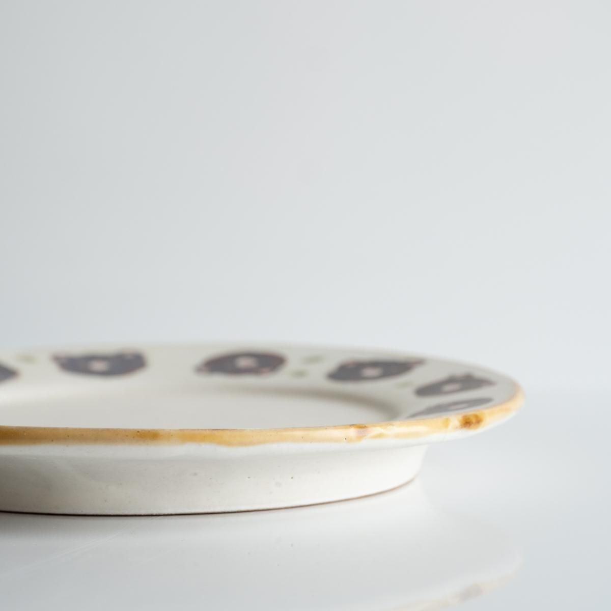 加藤美紀子 粉引リム皿／リムにクマ - alltid｜オルティッド 暮らしの