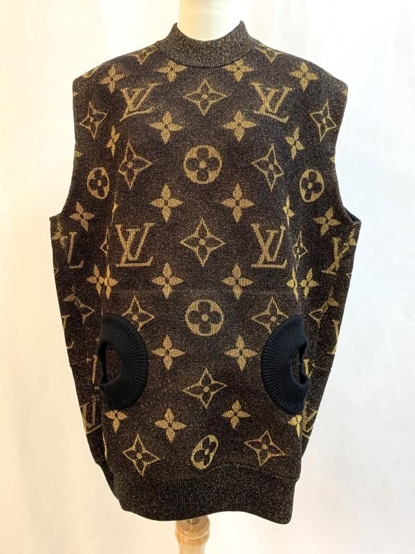Louis Vuitton ルイヴィトン モノグラム スリーブレス プルオーバー
