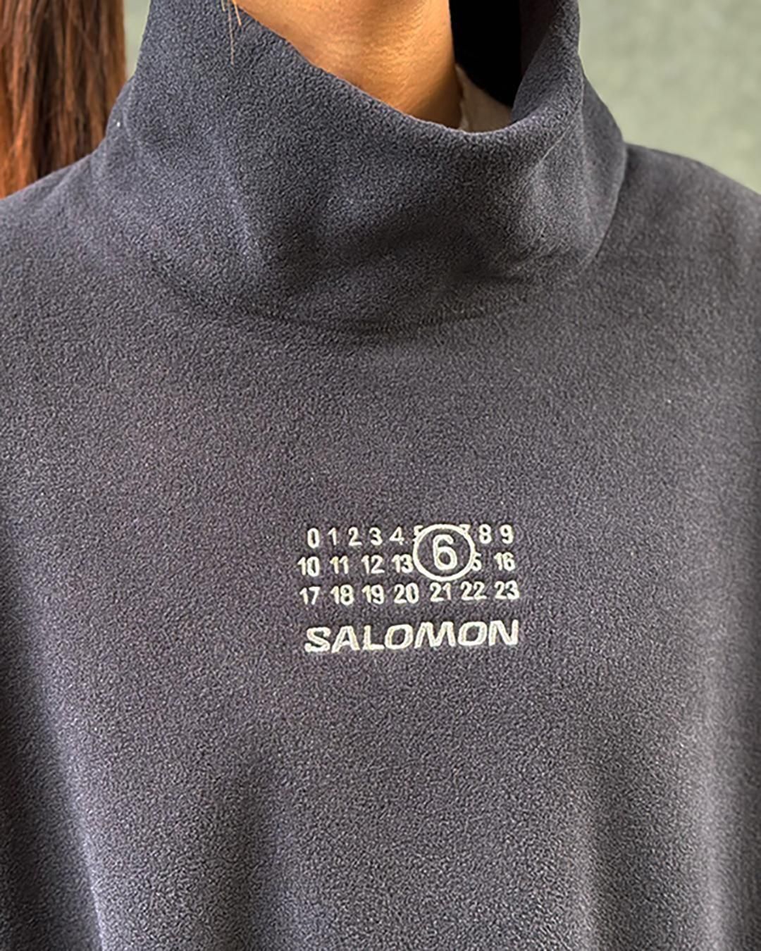 MM6 メゾンマルジェラ × サロモン｜ハイネック フリース プルオーバー