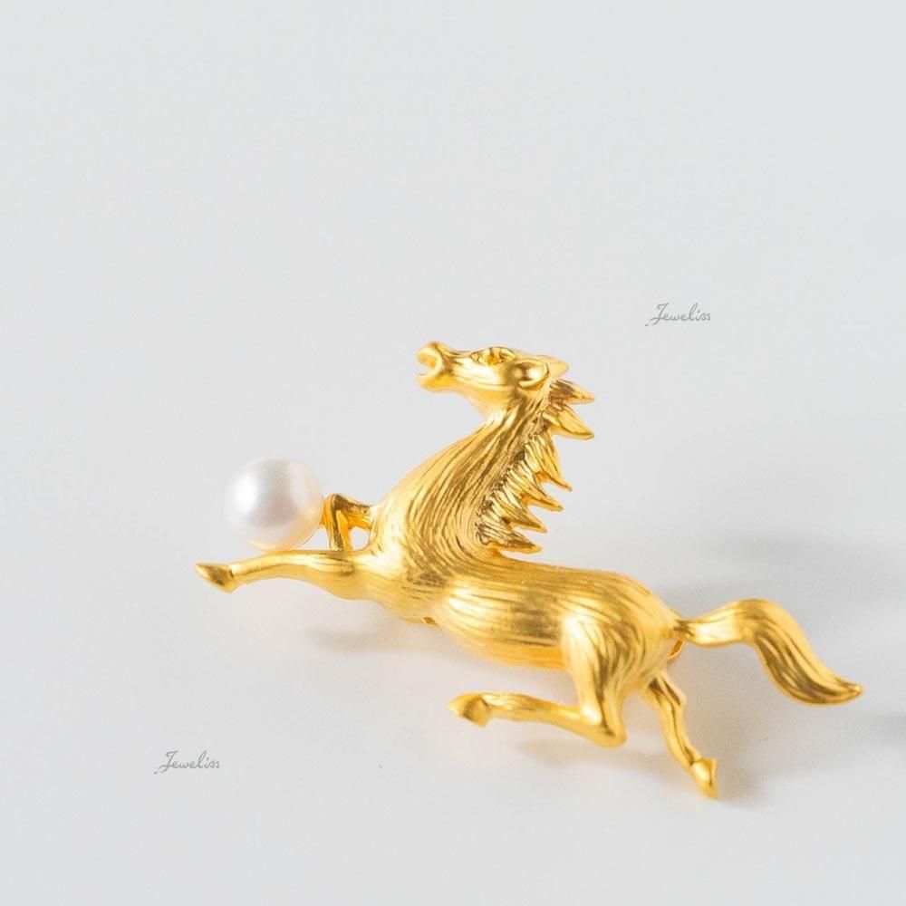 Jeweliss ブローチ Rathi ラスィ 馬 - ブローチ専門店 ジュエリス 公式