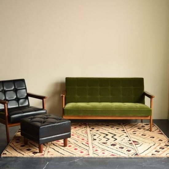 カリモク60 | Kチェア2シーター モケットグリーン - Apartment online