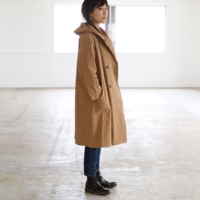 HAU 藁谷真生の「今着たい服、こんな服。」第3回 - CLASKA ONLINE SHOP