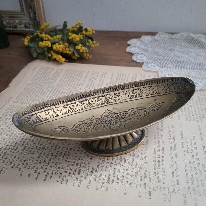 ドイツ蚤の市・古道具・ブロカント・アンティーク調・レトロ雑貨