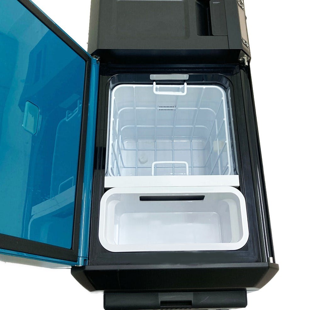 マキタ 充電式保冷温庫 18V/40Vmax対応 29L 青 CW004GZ 本体のみ