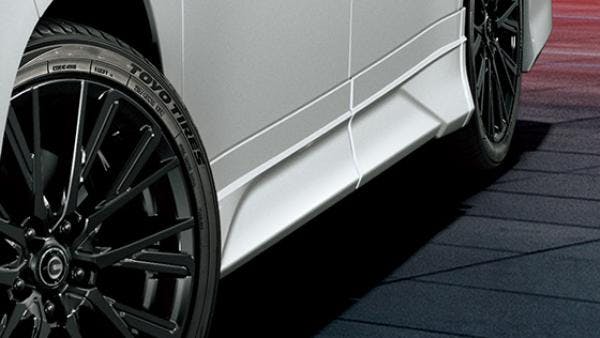 TRD 90系 ヴォクシー GRサイドスカート ユニバーサルステップ付車用