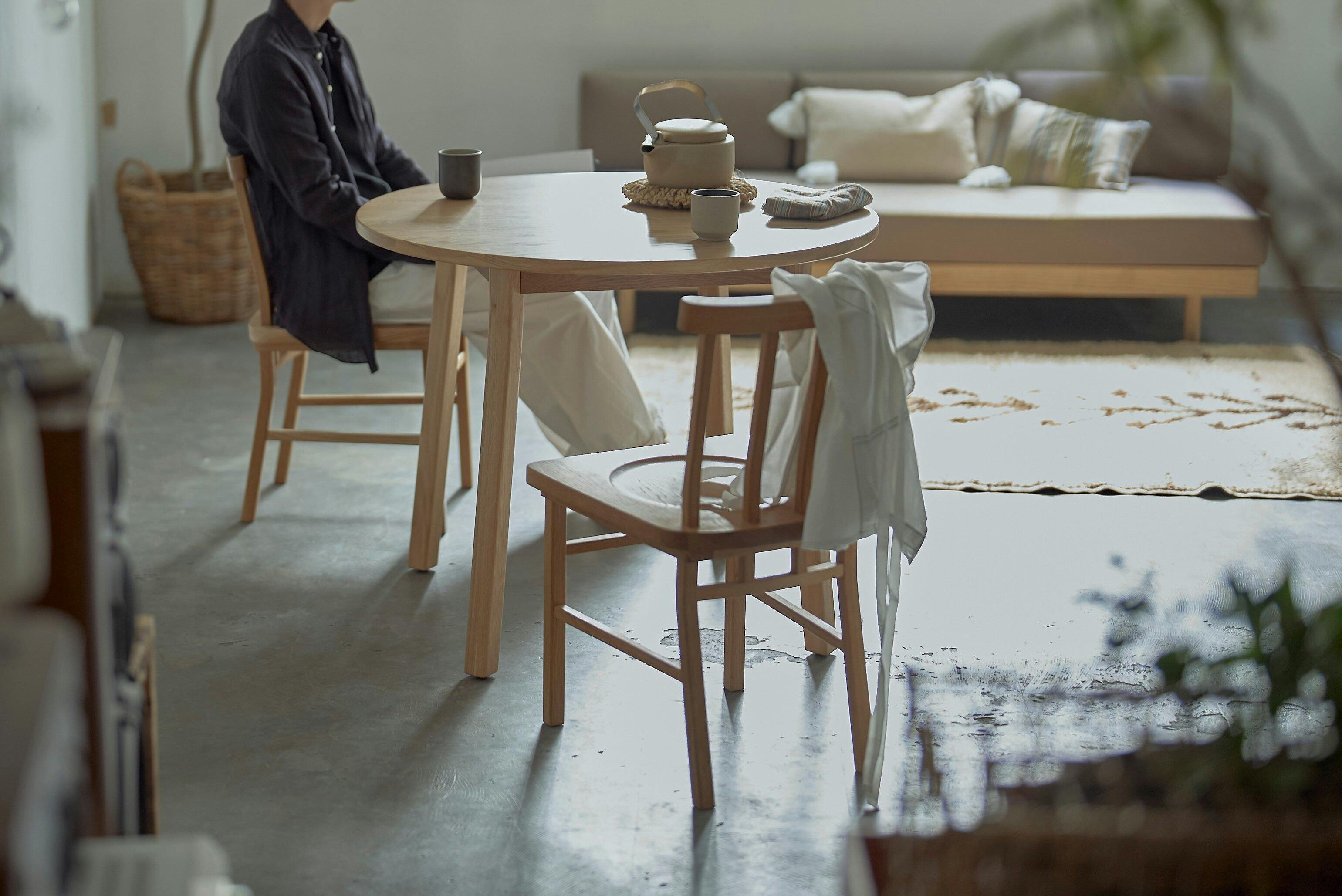 KOEKI 弘益 SIEVE ダイニングテーブル SVE-DT003R90 merge dining